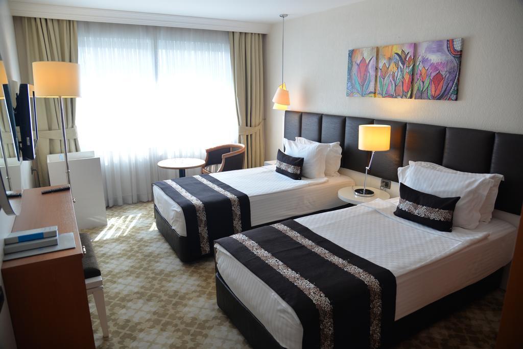 Jura Hotels Mavi Suermeli أضنه المظهر الخارجي الصورة